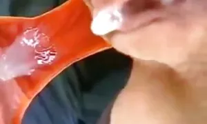 गुदा जाँघिया में शुक ...